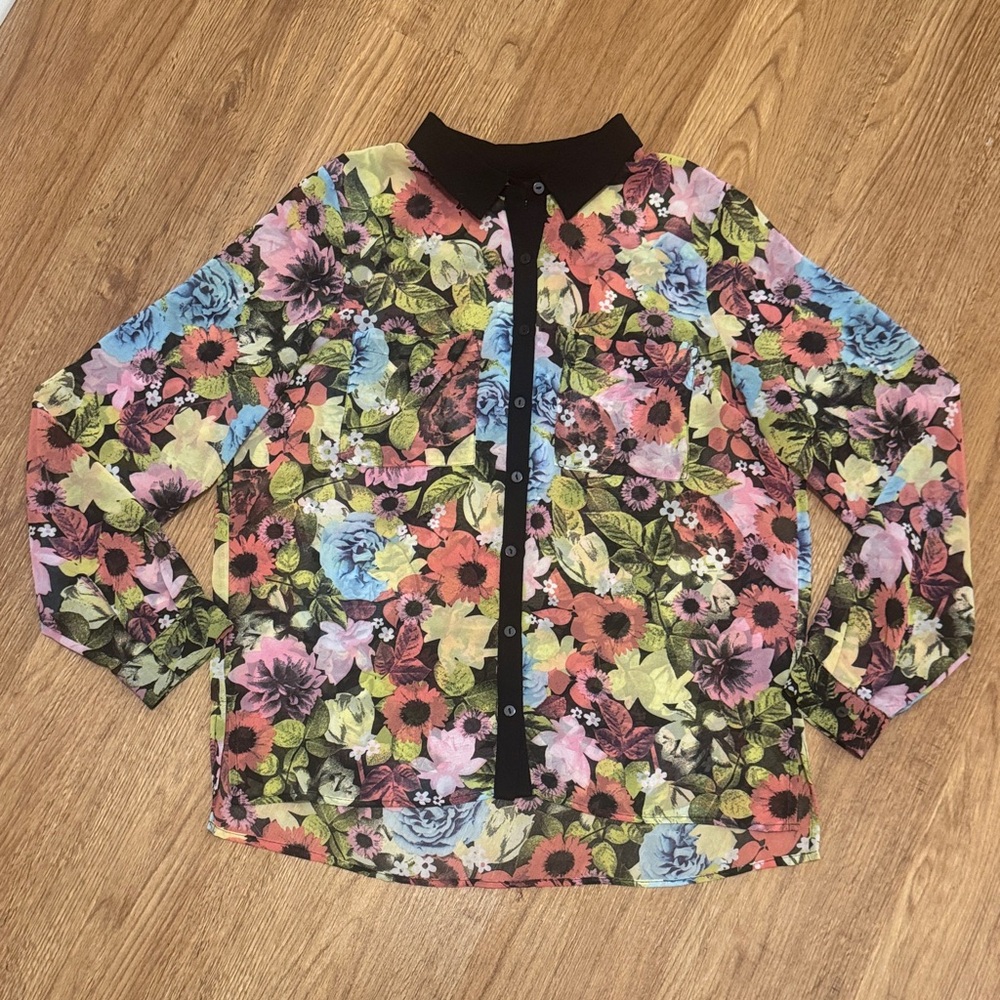 H&M Size 4 Small Multicolor Floral Chiffon Blouse Button Down Contrast Trim